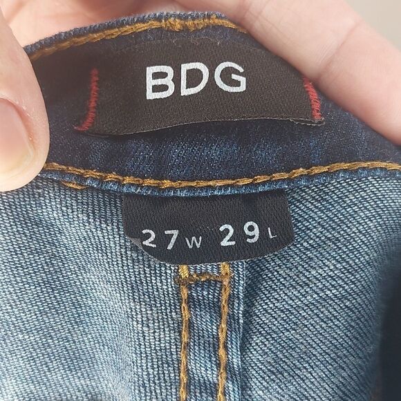 BDG Mid Rise Twig Ankle Jeans - Picture 7 of 11